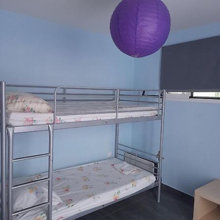 Bright Top Floor Apartment! Закінф Екстер'єр фото